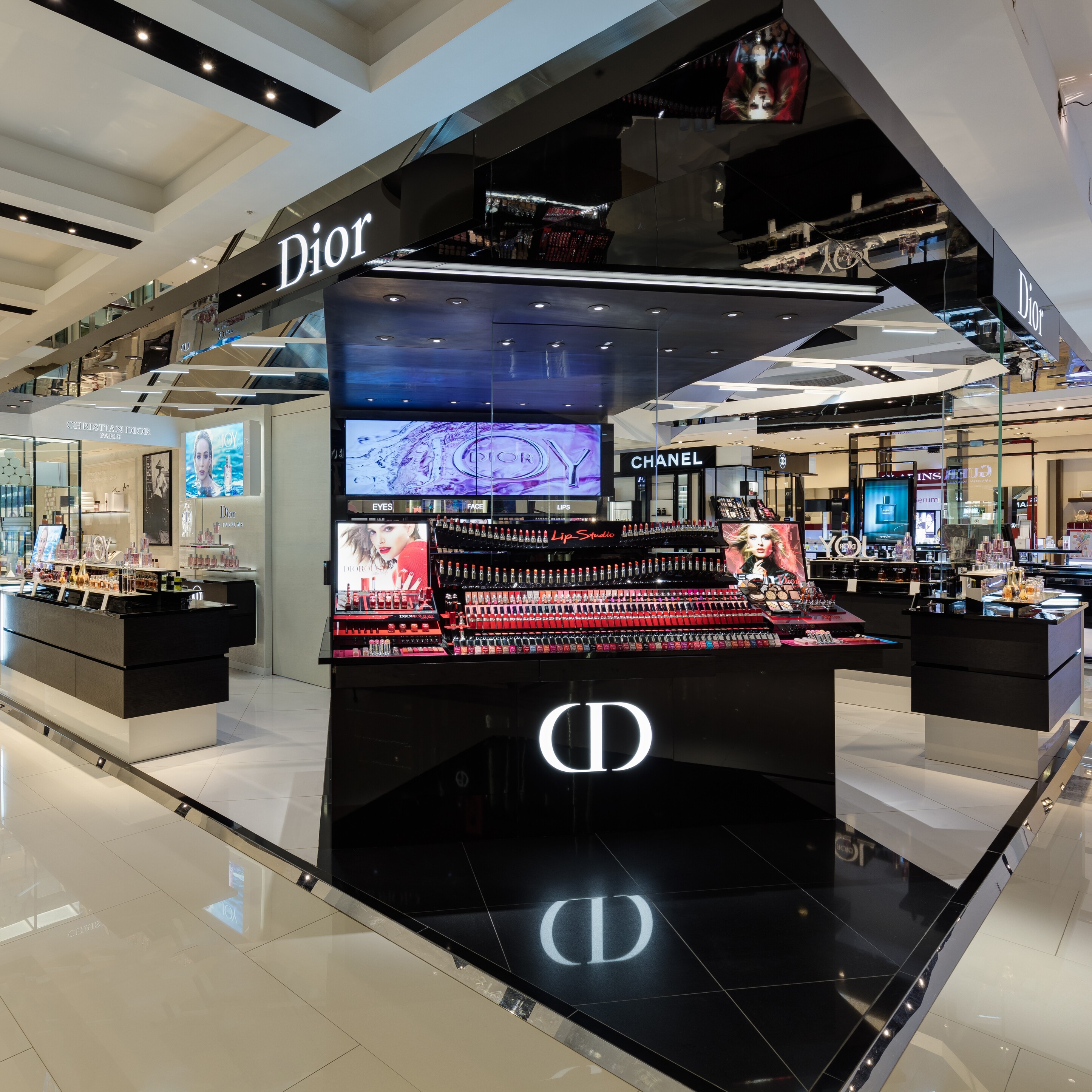 Dior — Harvey Nichols Riyadh